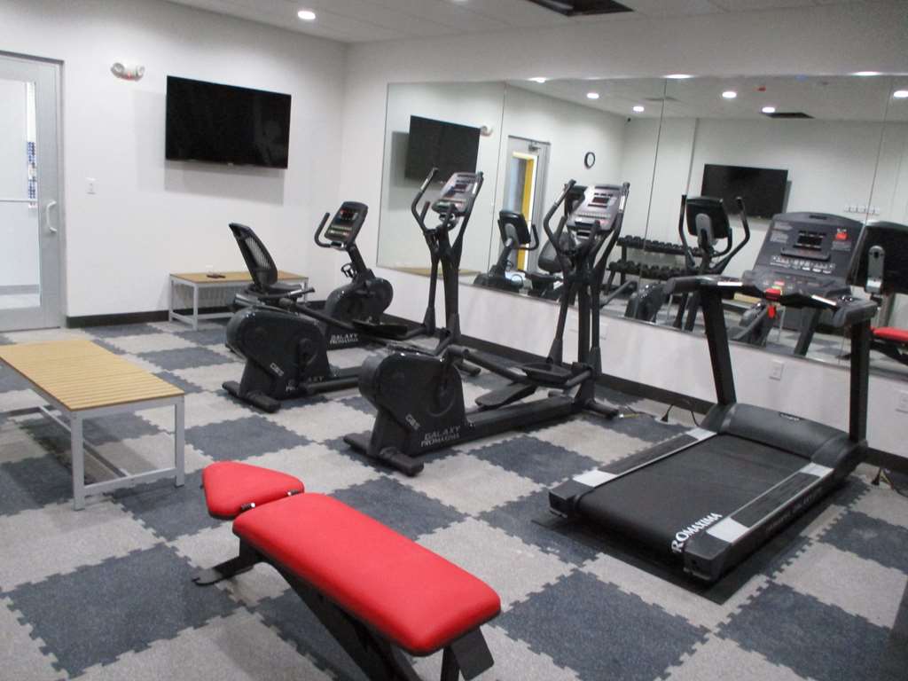 GLō Best Western Enid OK Downtown Convention Center Hotel - photo 10