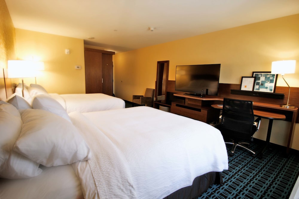 Fairfield Inn & Suites by Marriott London - photo 5