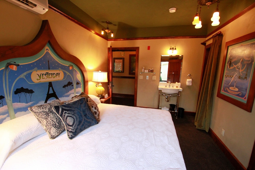 McMenamins Kennedy School - photo 19