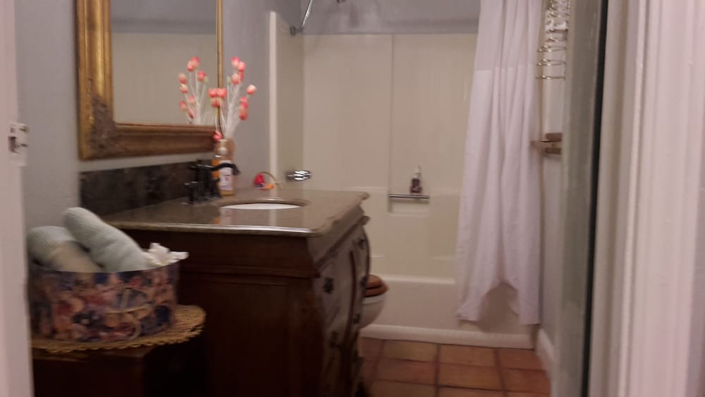 Pine Rose Inn - photo 15