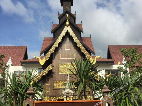 Jinlian Hot Spring Resort in Menghai, People's Republic of China