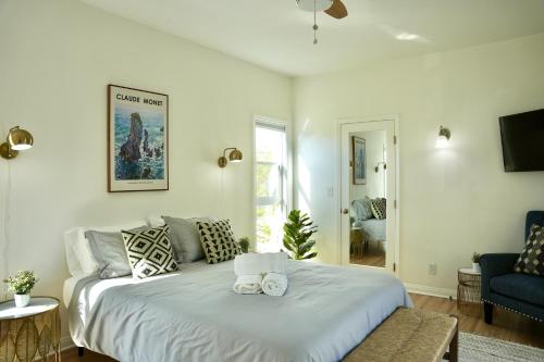 Monthier Townhouse The Grove Los Angeles - photo 18