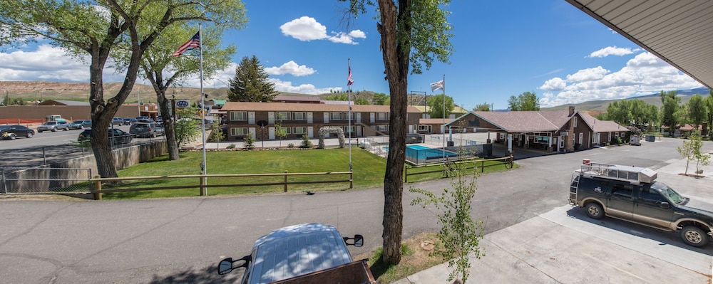 Stagecoach Inn & Suites - photo 35