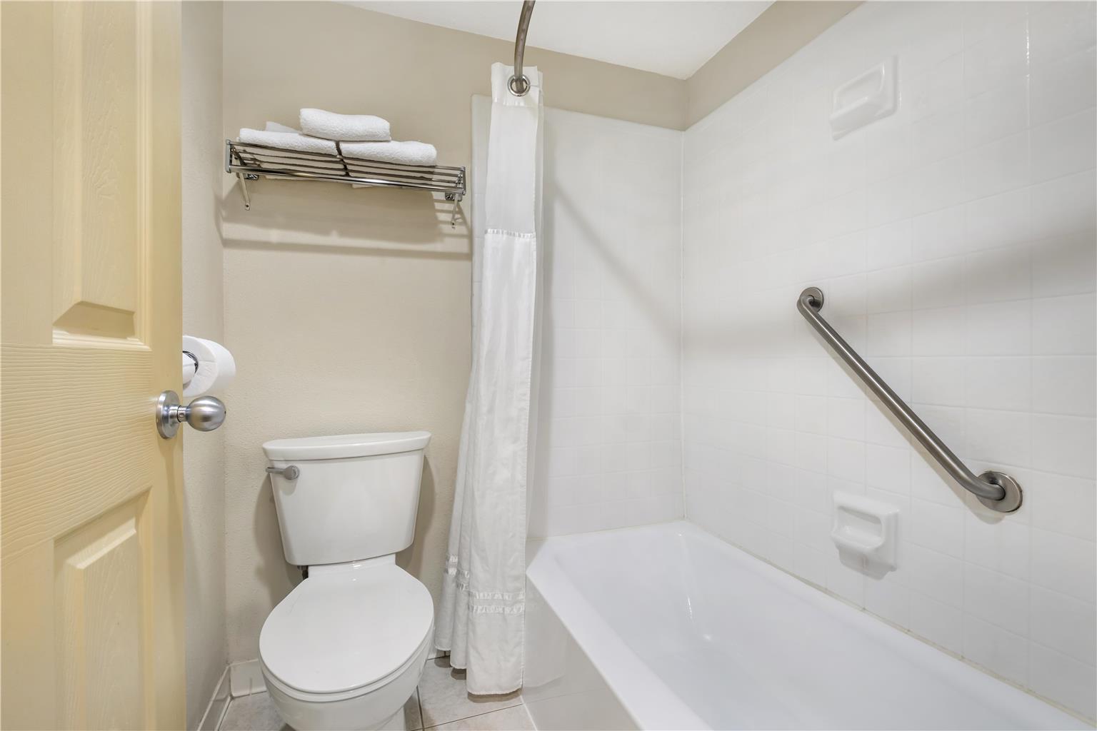 Best Western Winchester Hotel - photo 33