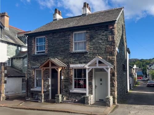 Anley Cottage with garden and private parking in Keswick — 4-Star Luxury Hotel in Keswick, United Kingdom