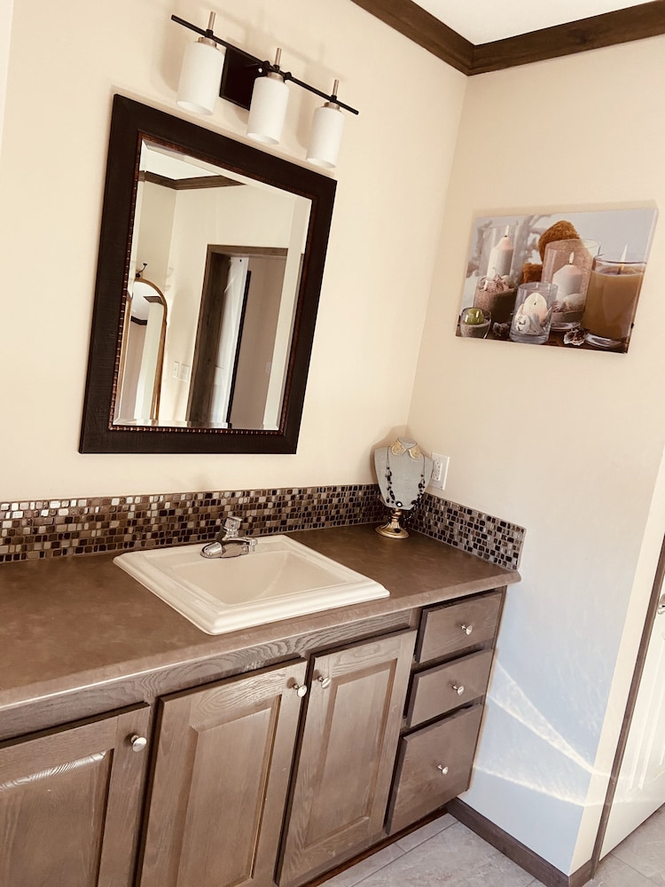 Swan Lake Resort Rentals - photo 155