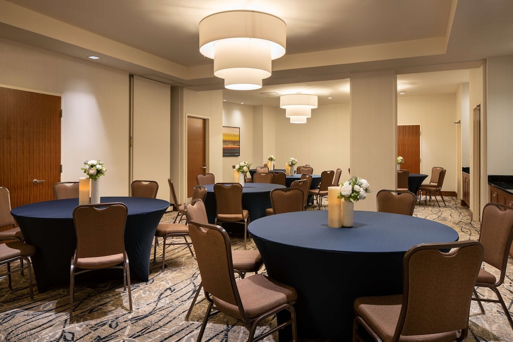 Hilton Garden Inn Long Island City New York - photo 43