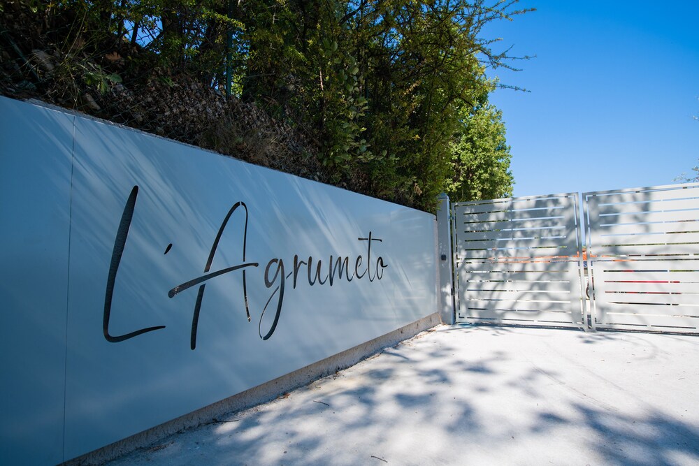 L'Agrumeto — hotel in Manerba Del Garda
