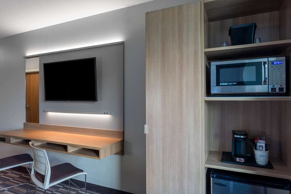 Microtel Inn & Suites by Wyndham Amsterdam - photo 30