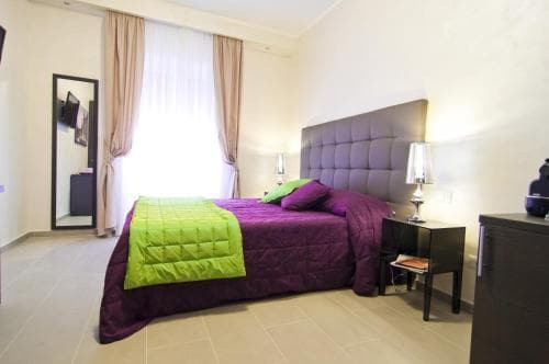 Domus Fontis — 4-Star Luxury Hotel in Rome, Italy