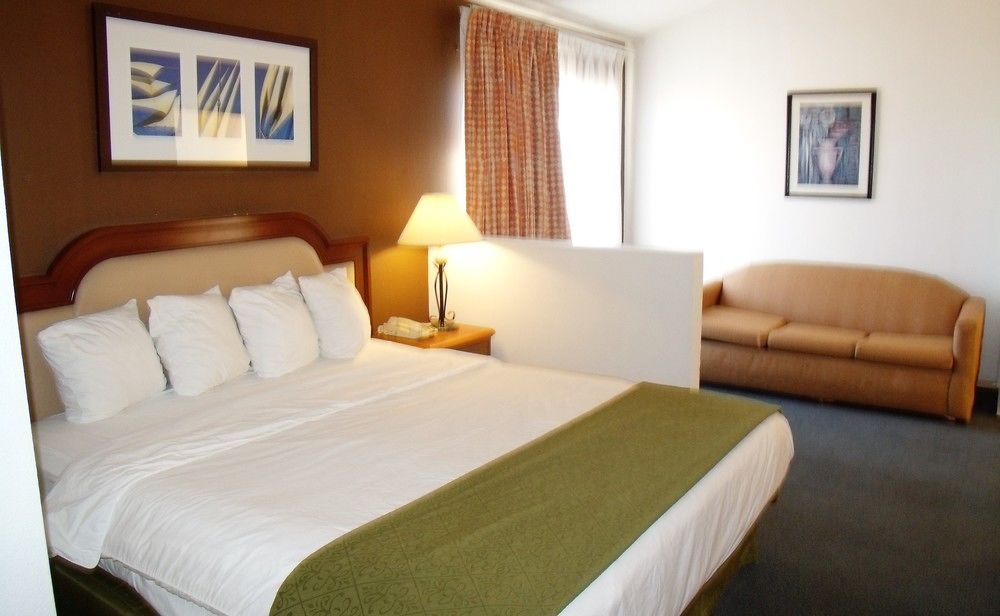 Portofino Beach Inn - photo 16