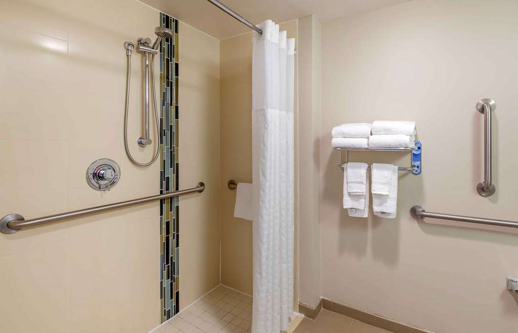 Extended Stay America Premier Suites Cleveland Independence - photo 25
