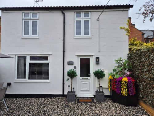 Rugby Coach House Central location 5 star rating — 4-Star Luxury Hotel in Rugby, United Kingdom