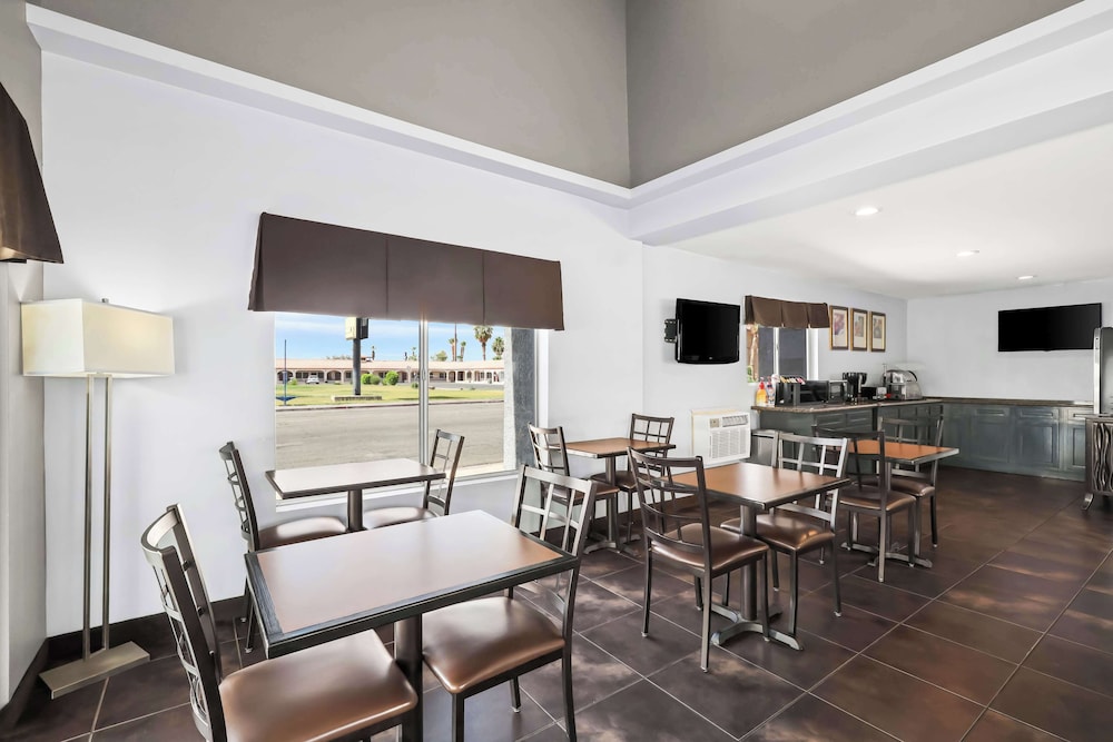 Surestay Hotel By Best Western Blythe - photo 26