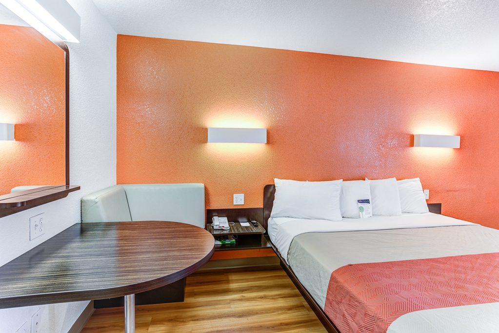 Motel 6 Portland OR Tigard West - photo 23