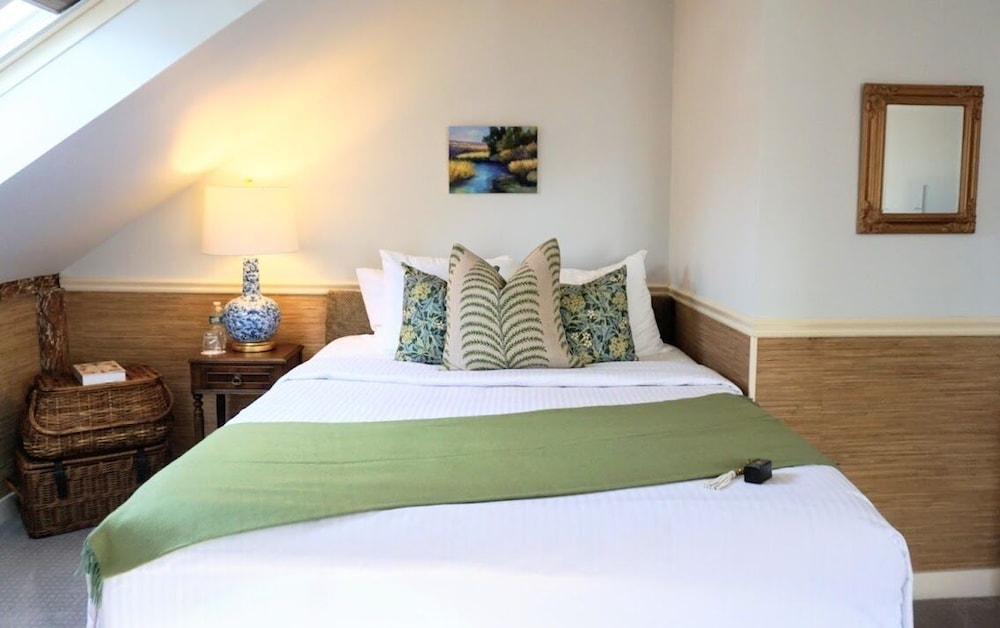 Hartstone Inn - photo 6