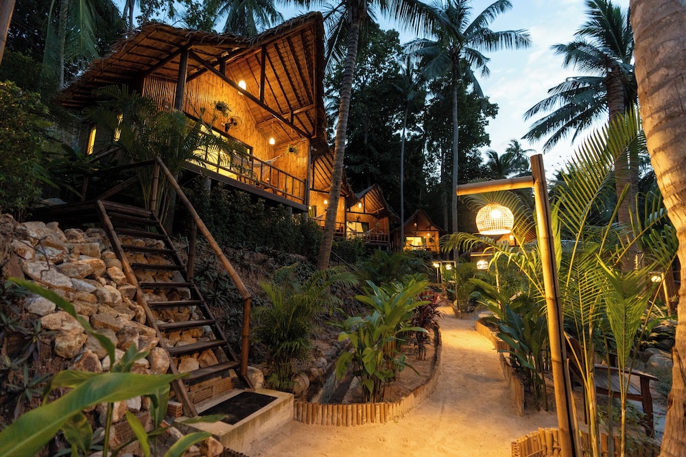 Coconut Bay Eco Resort in Ko Pha Ngan, Thailand