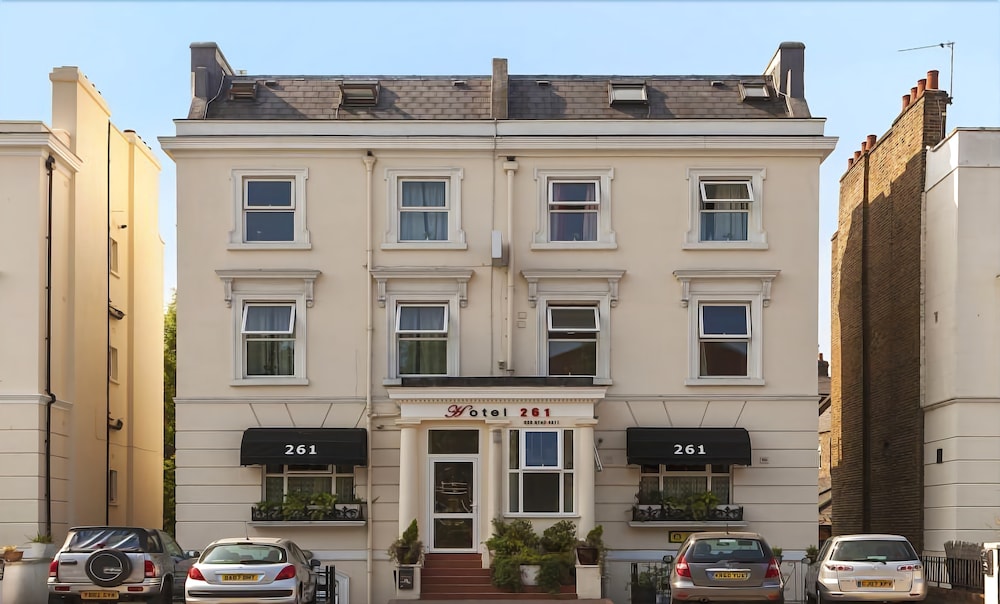 Hotel 261 - last minute hotel in London