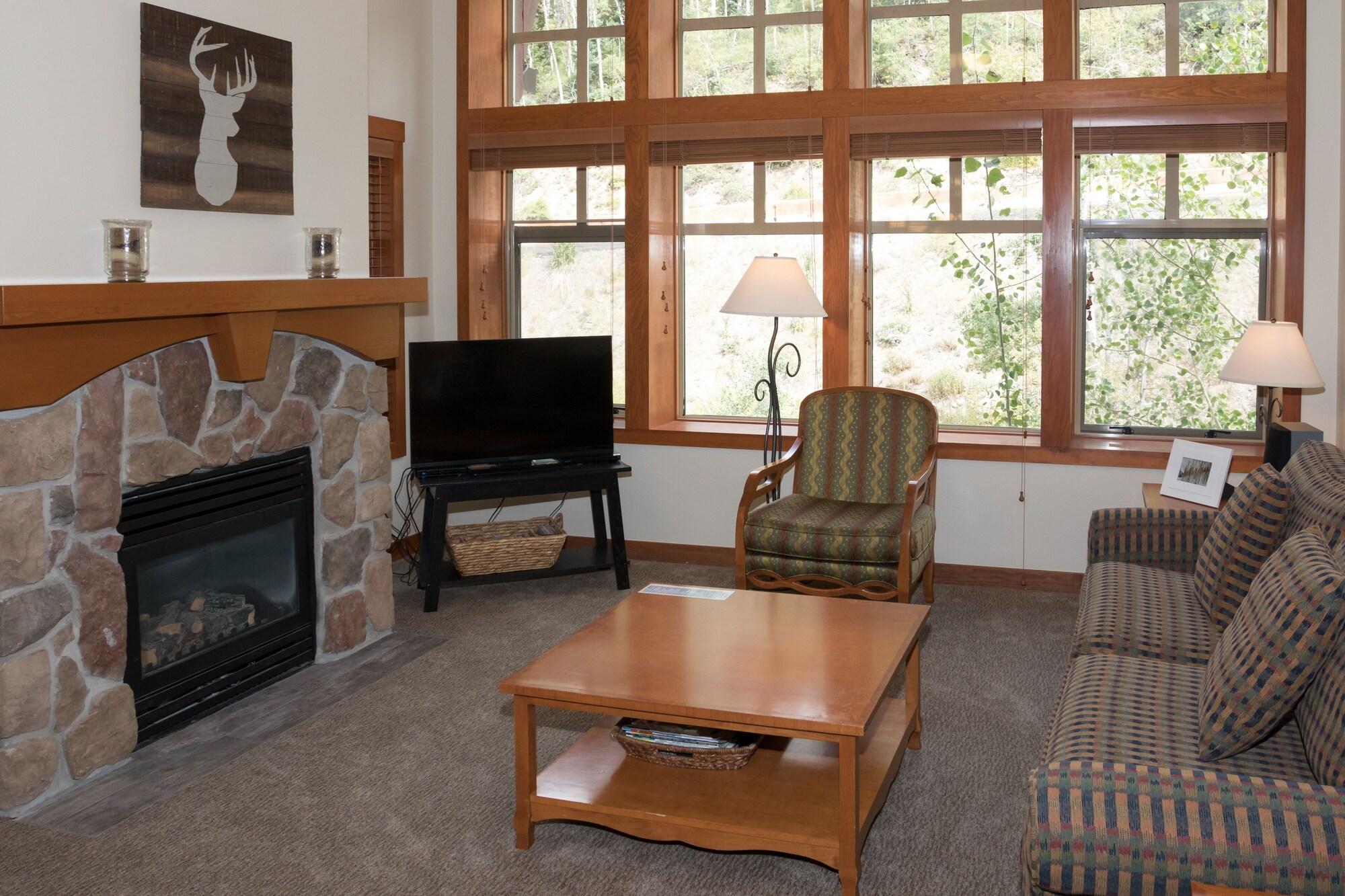 2314 Two Bedroom Deluxe Eagle Springs East 2 Condo 19639686 — Mount Carmel