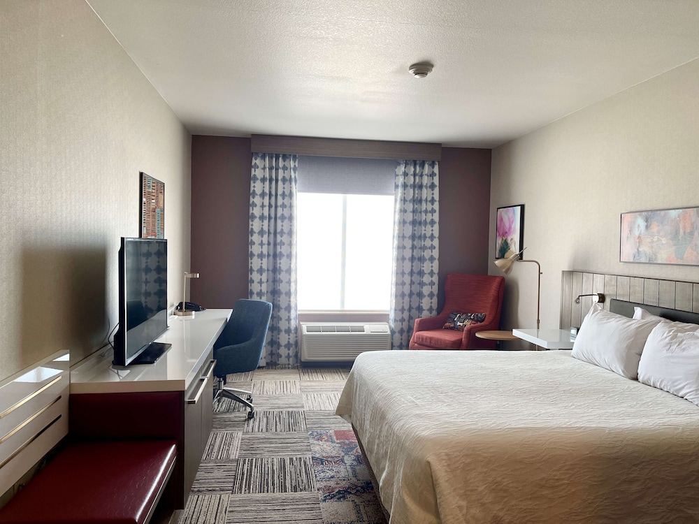 Hilton Garden Inn Oconomowoc - photo 21