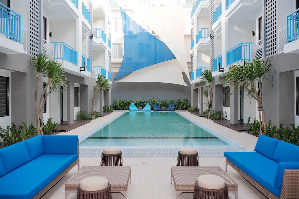 The Sunset Hotel Bali