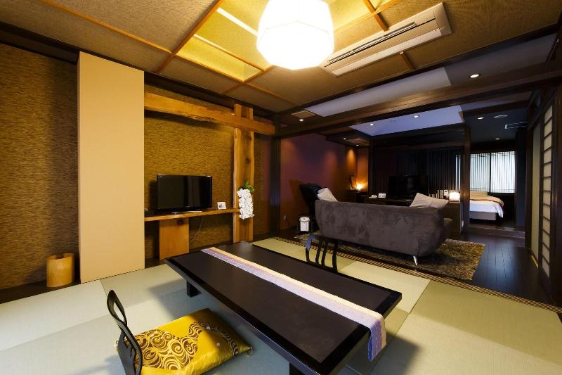 Horaiya - carbon neutral hotel in Kamogawa