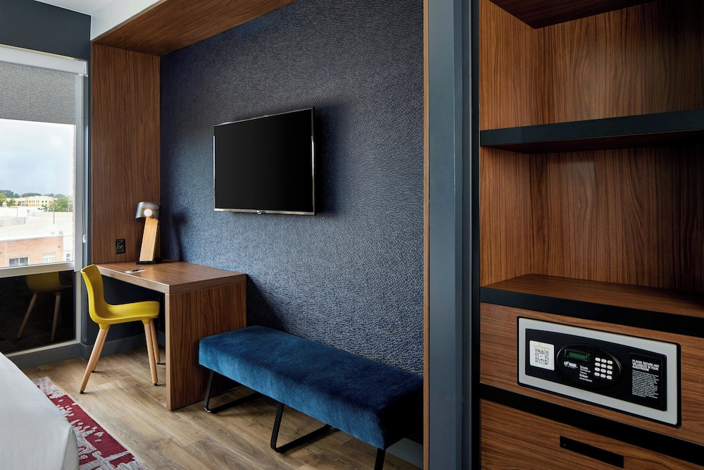 Aloft Raleigh - photo 21