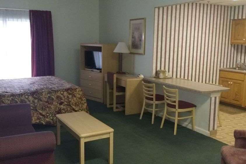 Baymont by Wyndham Cookeville - photo 17