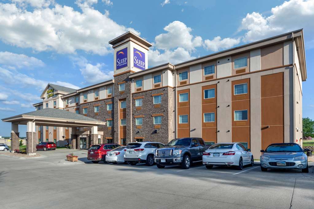 MainStay Suites Lincoln University Area - photo 3