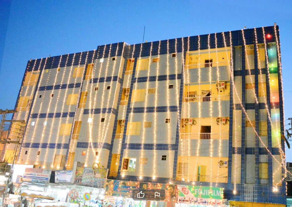 Hotel Royal City in Larkana, Pakistan