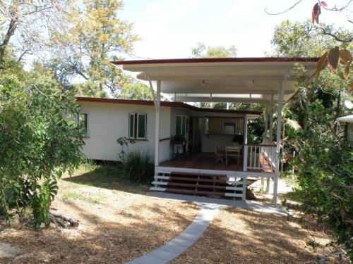 Booangun - carbon neutral hotel in Unknown City