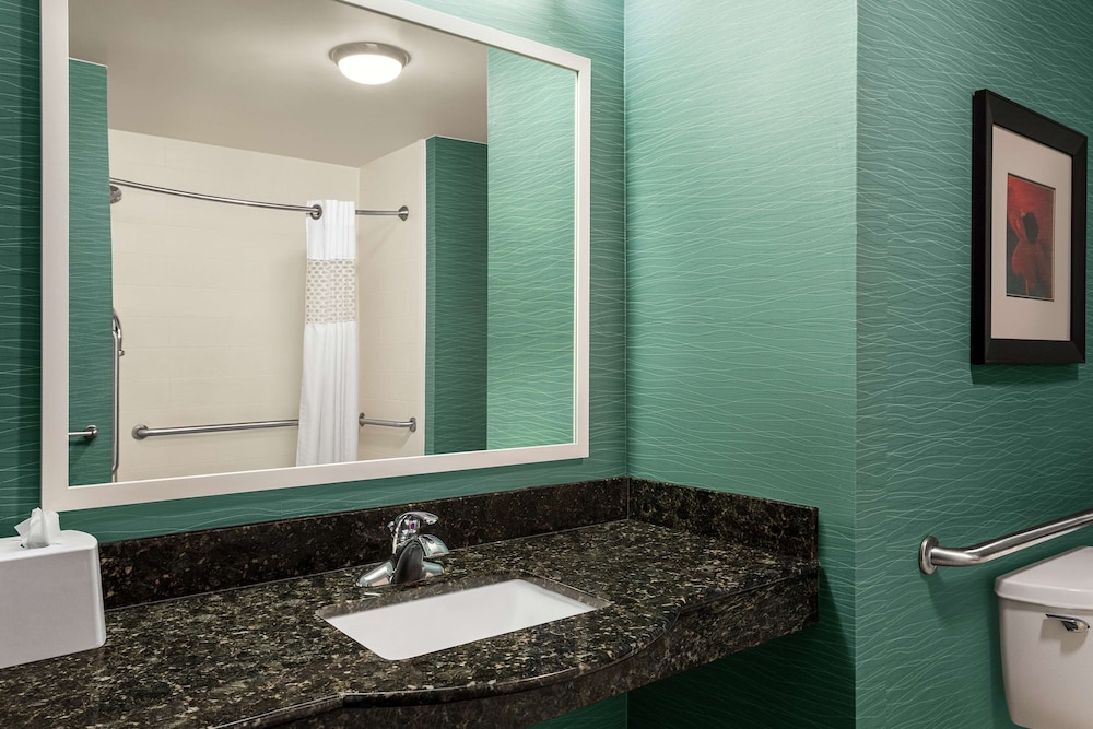 Hampton Inn New Albany - photo 43