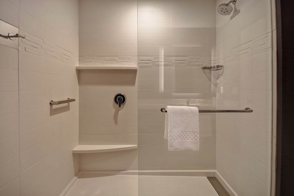 Residence Inn by Marriott Cincinnati Northeast Mason - photo 18