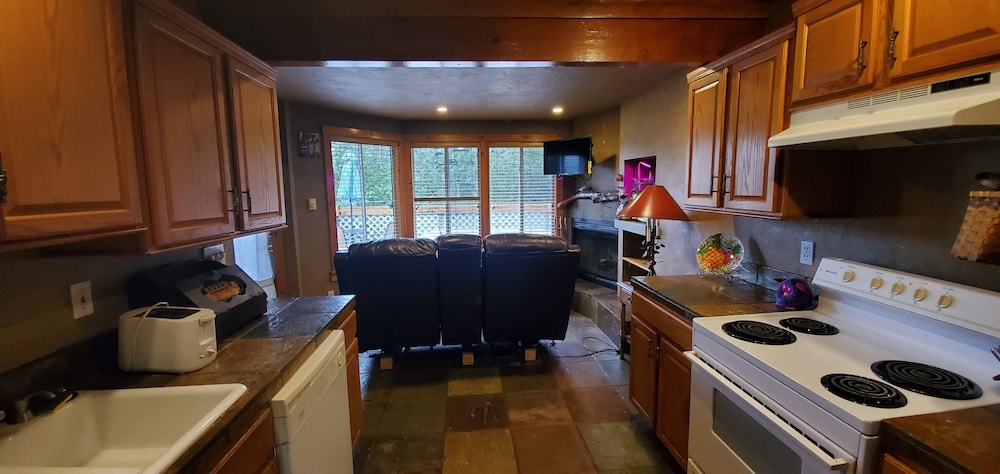 Idyllwild Bunkhouse - photo 39
