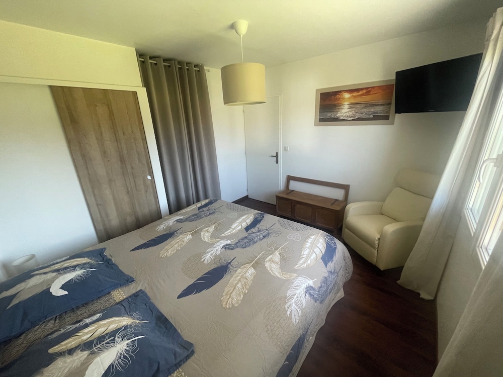 Aux Aigrettes - carbon neutral hotel in Unknown City