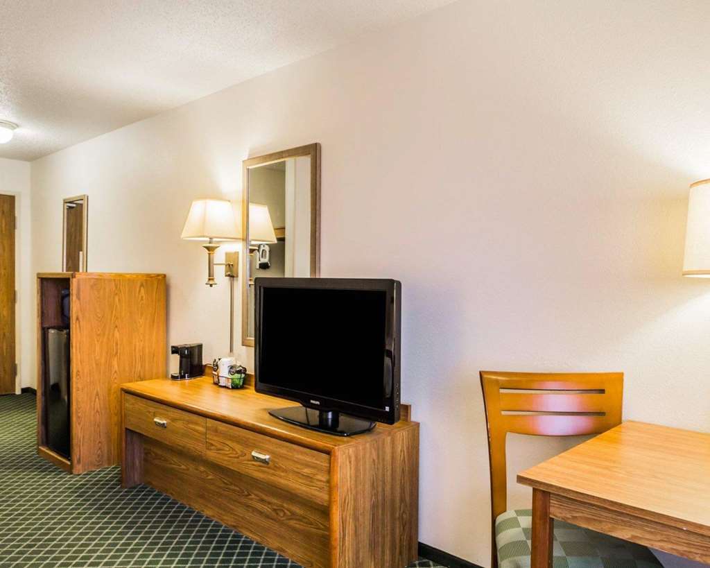 Quality Inn & Suites Golden Denver West - photo 9