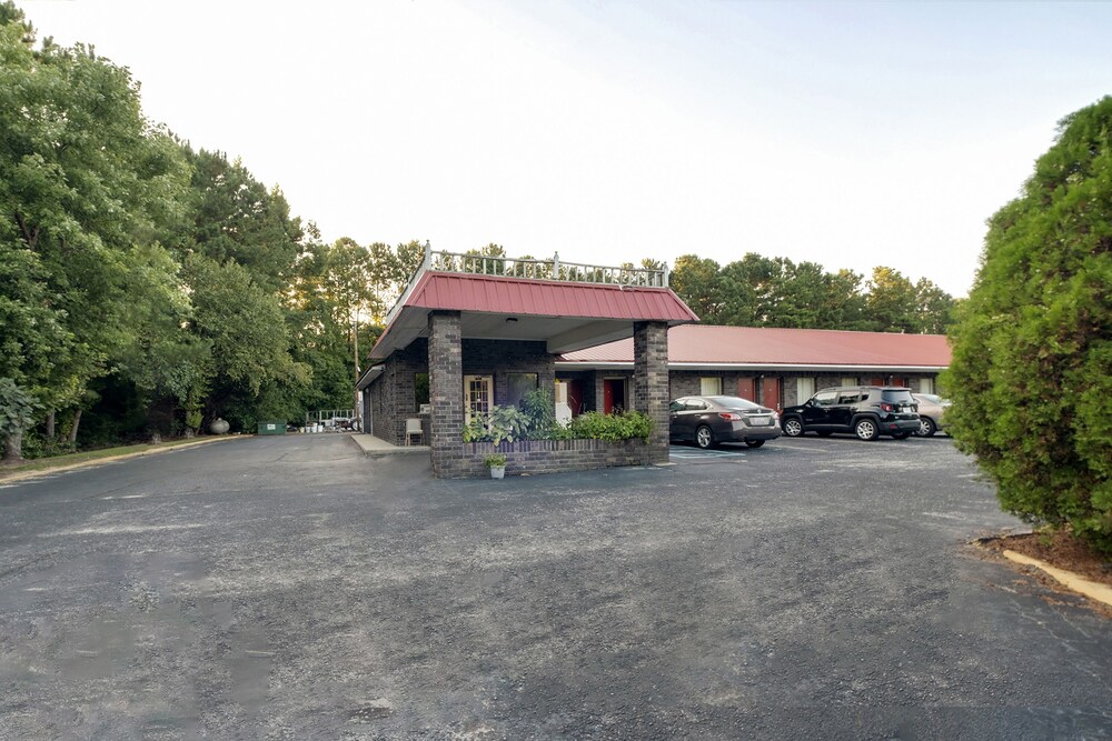 Oyo Hotel Manning Sc - photo 17