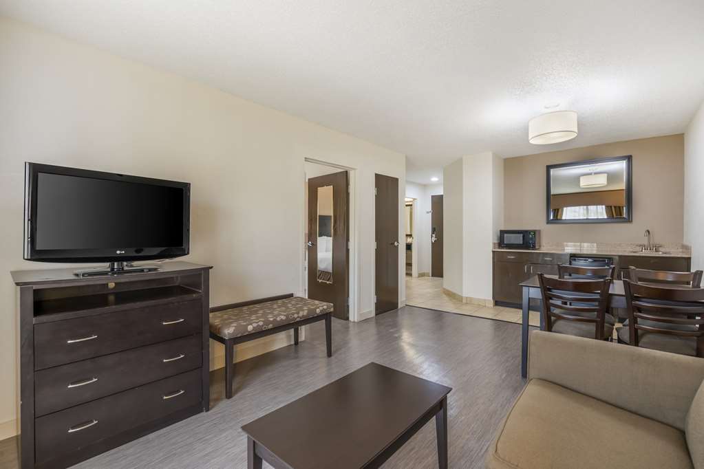 Best Western Suites - photo 3