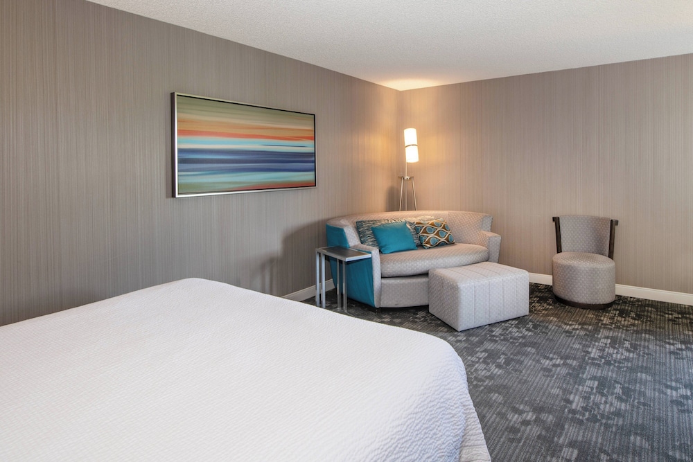 Courtyard by Marriott Oakland Airport - photo 21