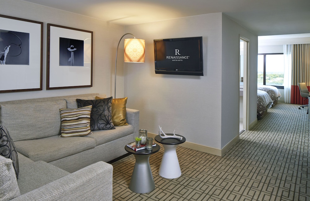 Renaissance Austin Hotel - photo 5