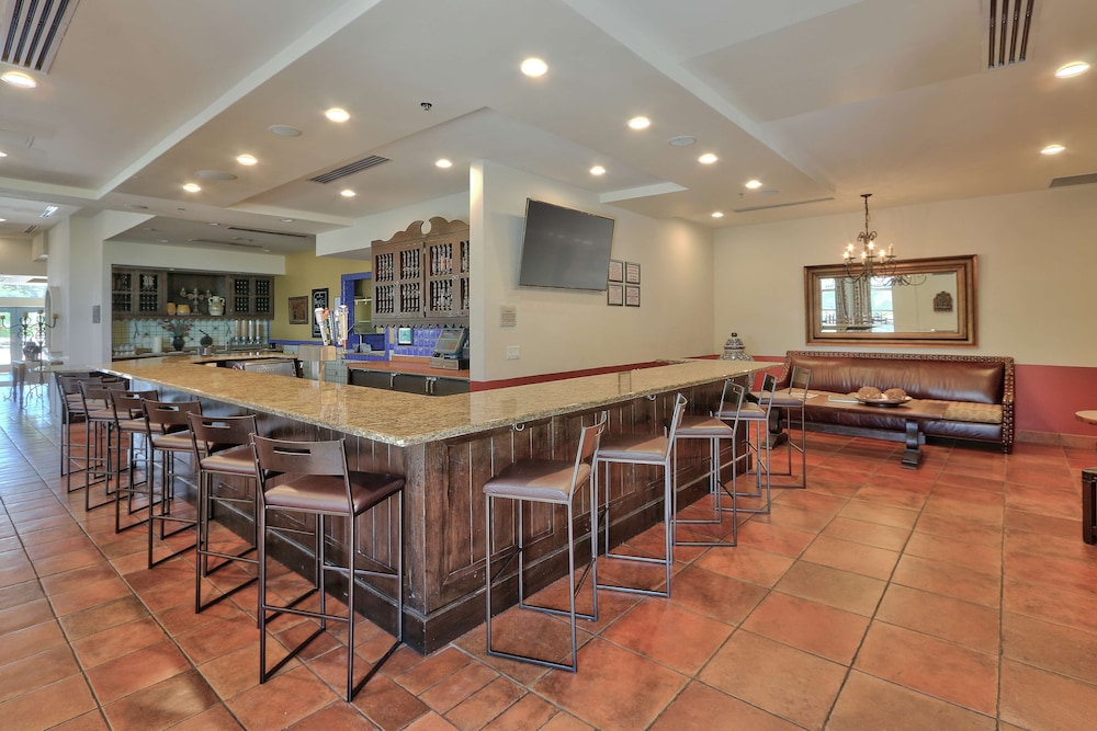 Hilton Garden Inn Las Cruces - photo 43