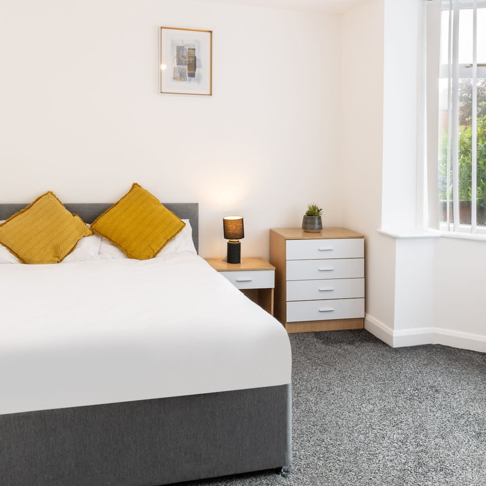 Host Stay Broadway in Oldham, United Kingdom