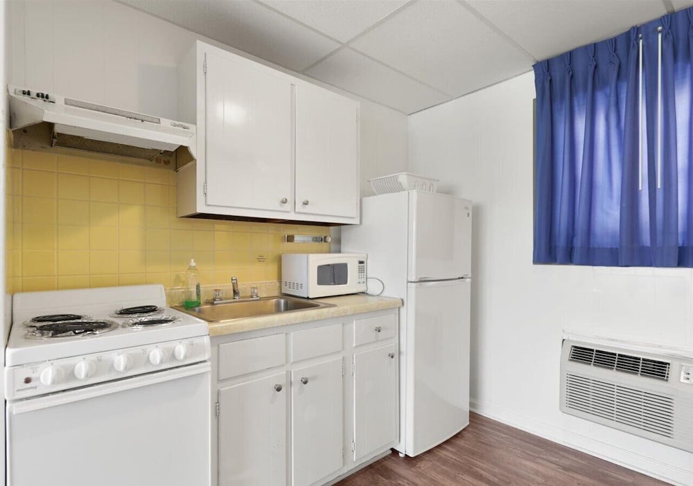 Blue Wave Inn - photo 12