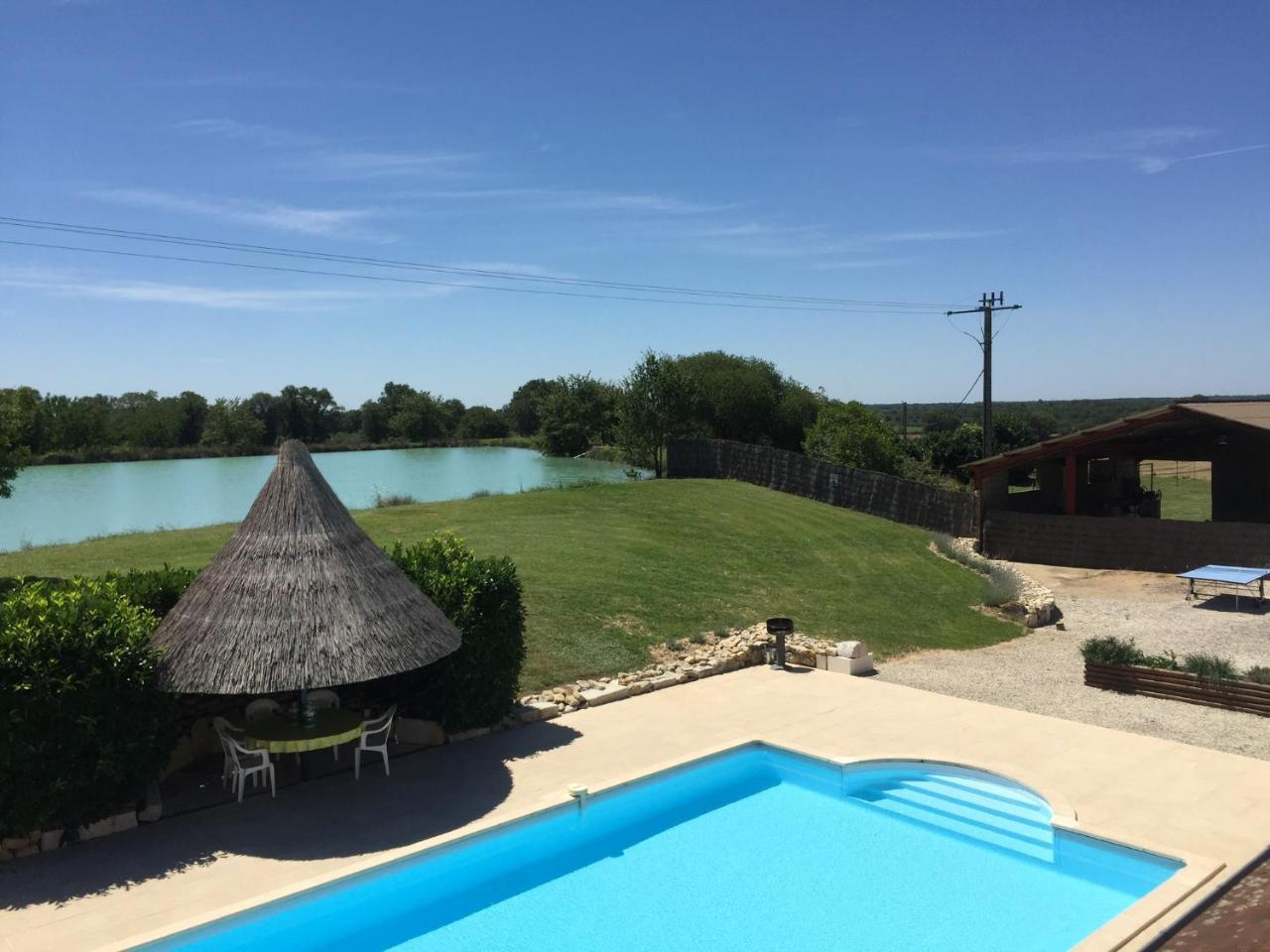 Le Boursignoux - carbon neutral hotel in Unknown City