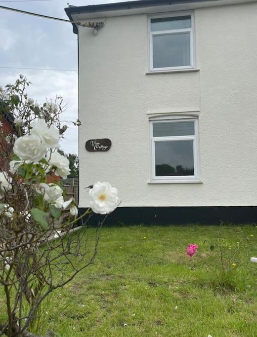 Vine Cottage Stunning newly renovated cottage — 4-Star Luxury Hotel in Ipswich, United Kingdom