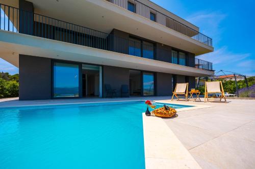 Luxury Hidden Oasis Greca — 4-Star Luxury Hotel in Lumbarda, Croatia