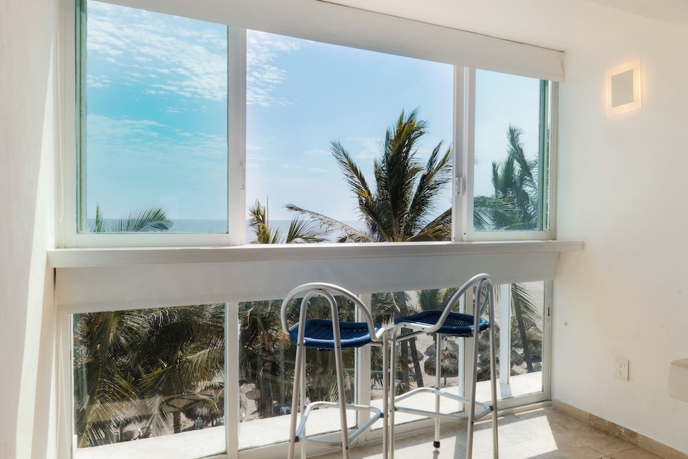 Beach/ocean view