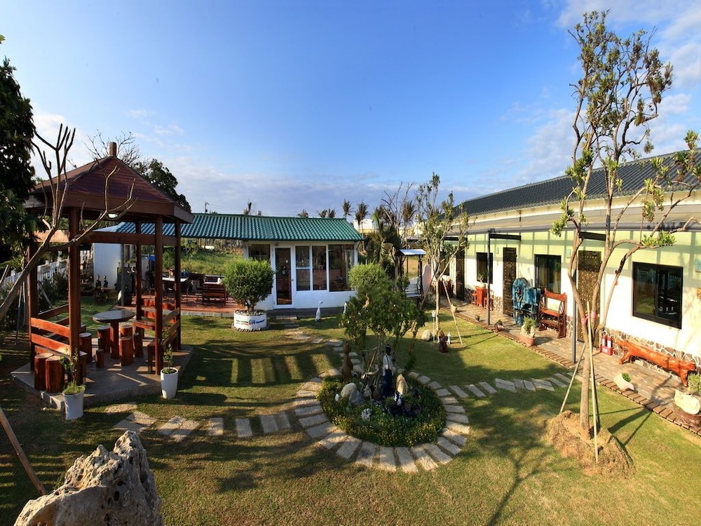 Lan Hai Inn - carbon neutral hotel in Hengchun