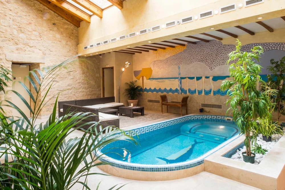 Les Feuilles d'Acanthe — hotel in Saint-Macaire-En-Mauges