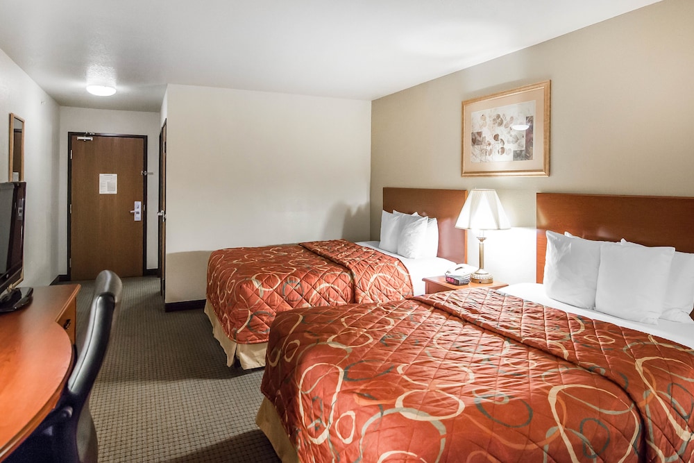 Quality Inn Parsons North - photo 9